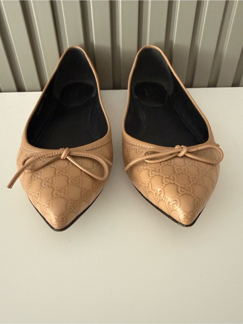 Beige Gucci Microguccissima Flats Authentic